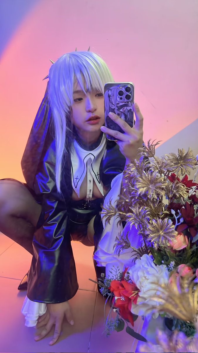 XP
谁是小狗狗？
👗@huohuajia 

#自拍 #性感 #黑丝 https://t.co/08TJ7ycDW6