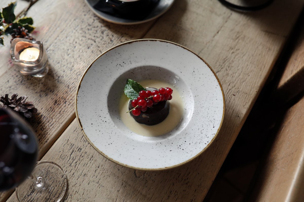🎄C H R I S T M A S   F A Y R E   M E N U 🎄 

Available from Friday 25th Nov 📅
 
Book using link in our bio 🖱

View our full menu here 📲 
moorwoodhotelcollection.co.uk/xmas-menu