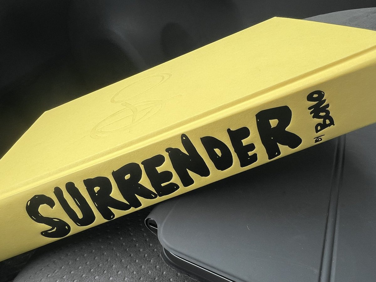 It’s 380 miles to #Chicago, I have a full tank of gas, half a cup of coffee, I’m on my way to see @u2 #Bono on his #StoriesOfSurrender tour…and I’m wearing sunglasses! #SurrenderMemoir 
#40songs1story #fortysongsonestory #chicagotheater #IVotedBlue #IVoted