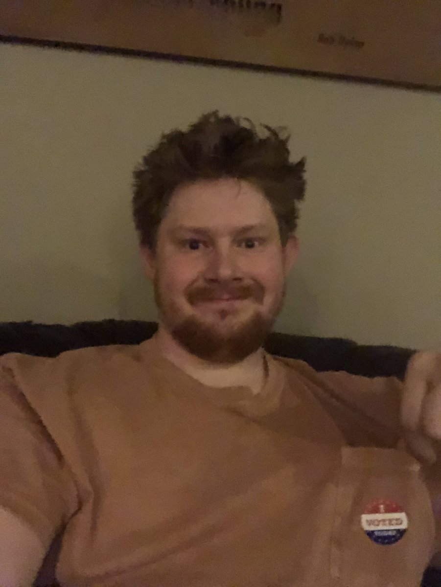 ChanmanMayo's tweet photo. Here’s the pocket square to show you that I voted. https://t.co/40n0v9NjnD