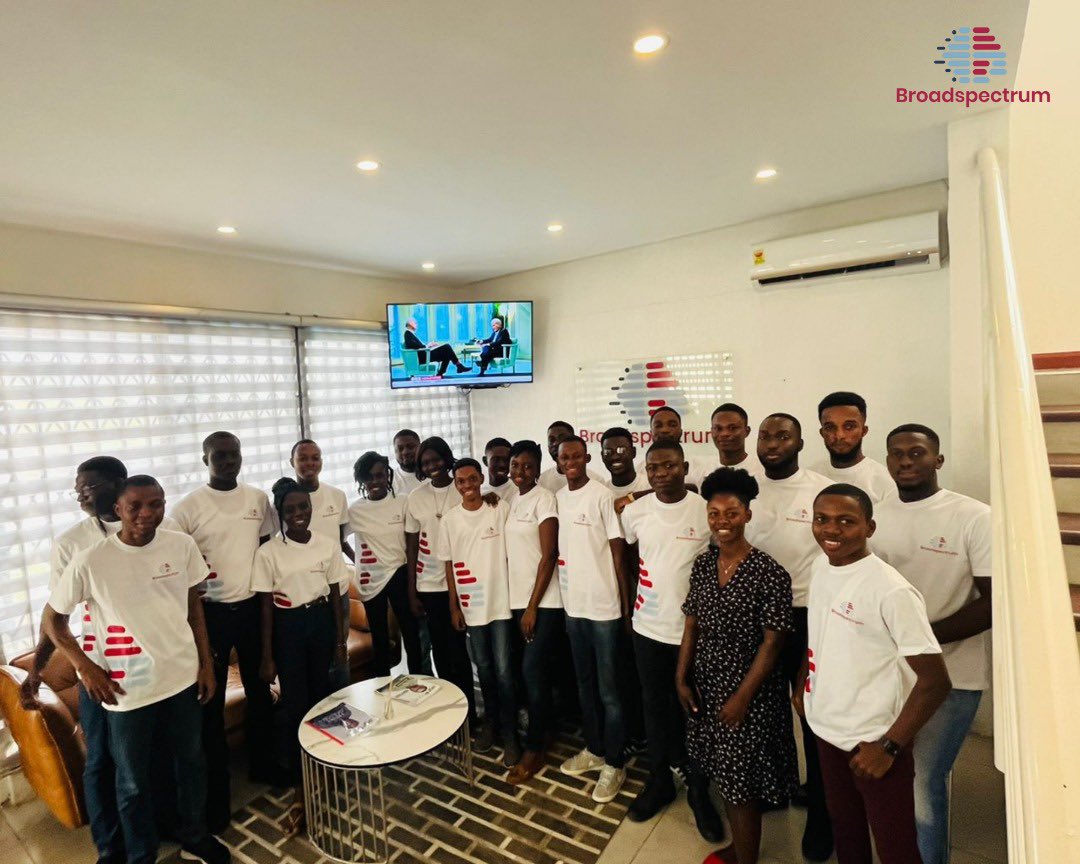 Congratulations to our graduate trainees for successfully completing their one week onboarding training. 

We wish you the very best of luck as you join our team!

#welcome 
#welcometotheteam
#nationalservice 
#congrats 
#ayeekoo 
#techfromafricabyafricans 
#broadspectrum