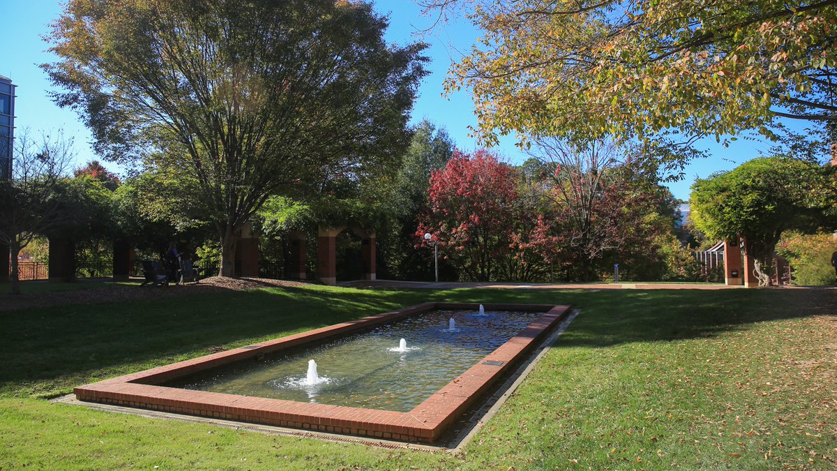 Congrats to the @ncstatewilson 2022 VF Student Impact Awards fellows! Winners will use their fellowships to support research and professional development in fields ranging from pattern design to e-textiles to personal protective equipment.  bit.ly/3t7EFsn