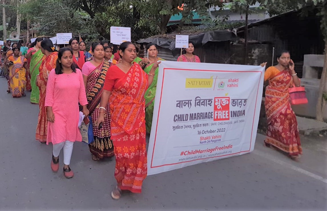 SHAKTIVAHINI's tweet photo. The #ChildMarriageFreeIndia  campaign is the biggest grassroots movement against any social evil in the world
@KSCFIndia @CAMPAIGNS_SV   #childmarriagefreeindia https://t.co/OFNX8bZQKJ