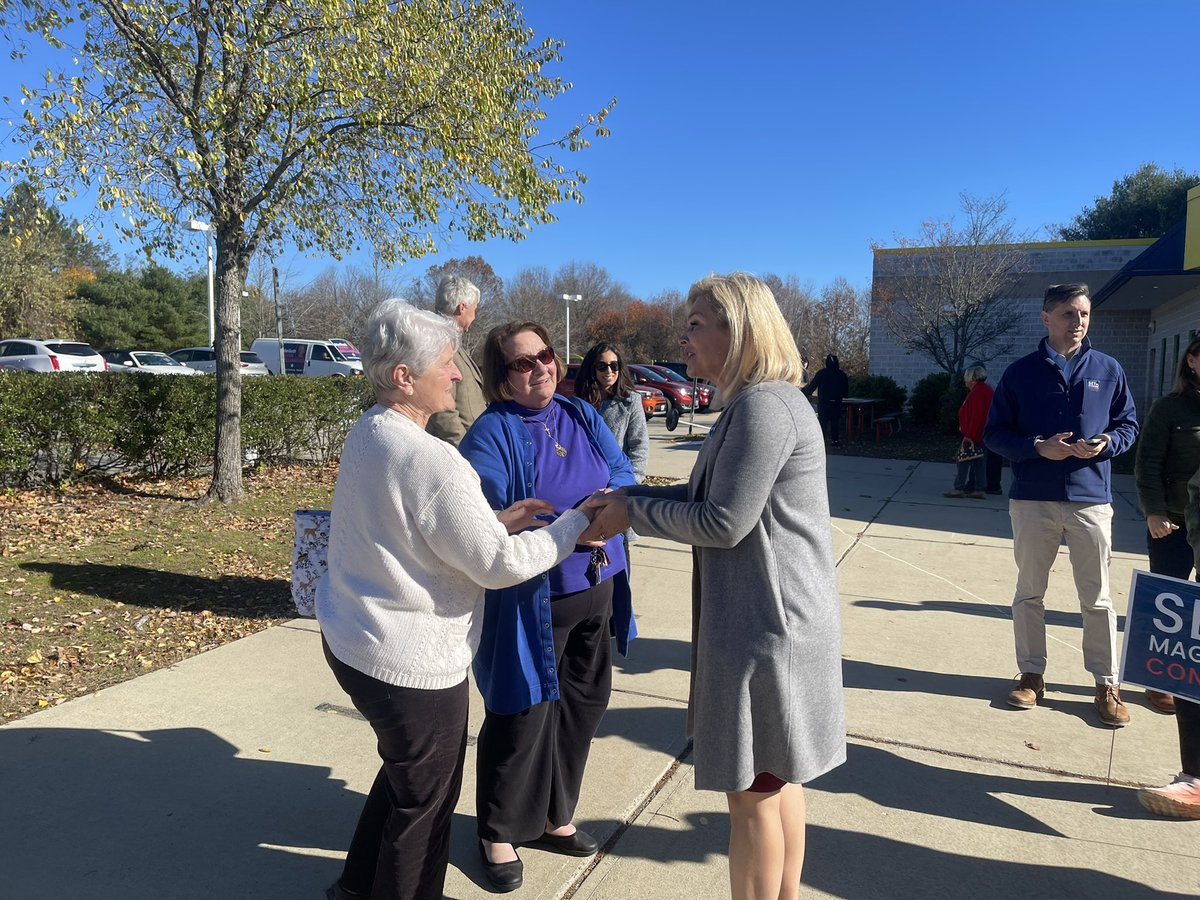 AshleyKalus's tweet photo. Another stop in West Warwick! Enjoyed chatting with folks heading to vote at Wakefield Hills School. https://t.co/mwU0A3AMgo