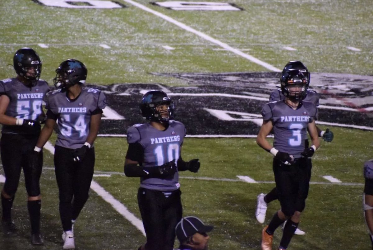 LarryButcher's tweet photo. Blessed to receive all district honorable mention defensive end! 🙏🏼 https://t.co/ePRVqkp7On