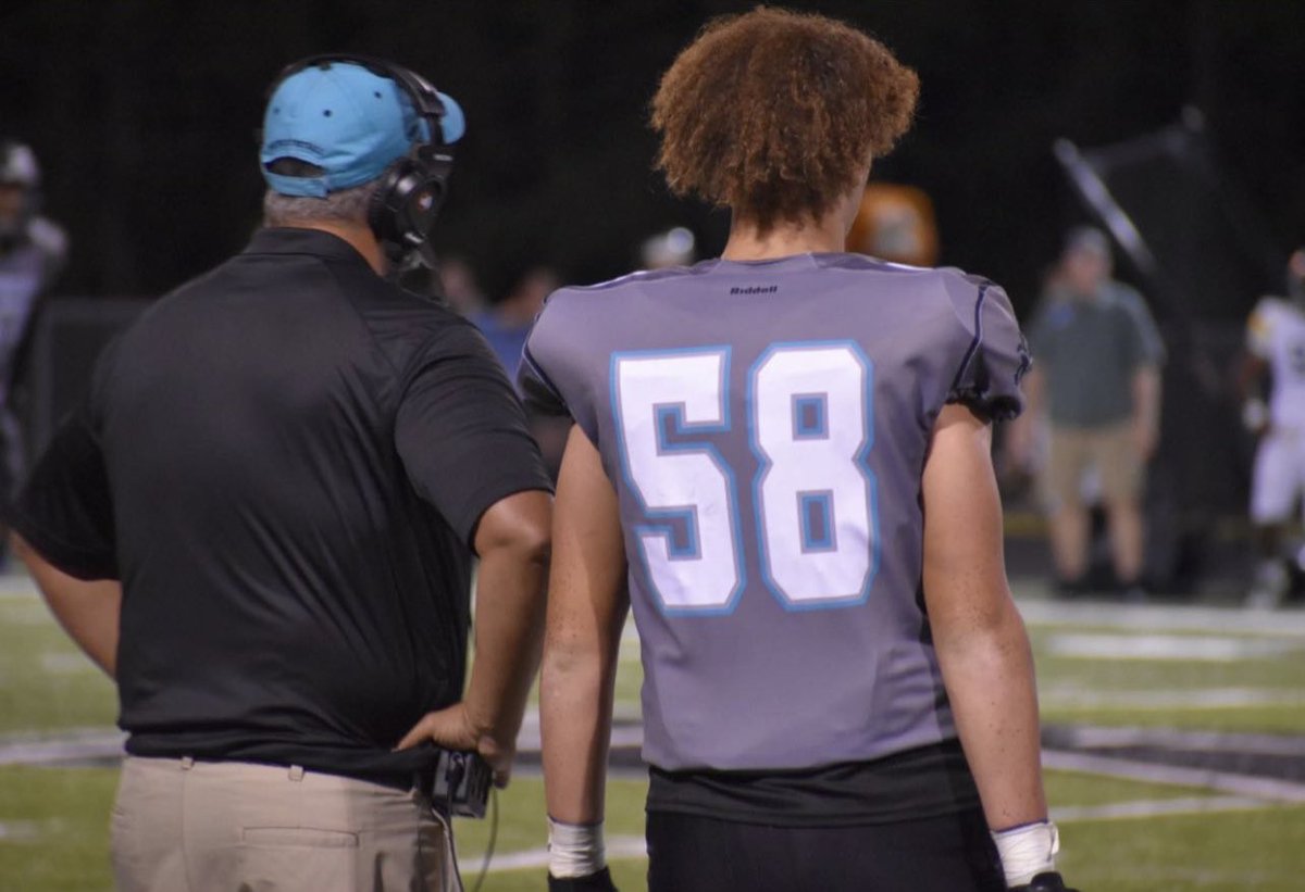 LarryButcher's tweet photo. Blessed to receive all district honorable mention defensive end! 🙏🏼 https://t.co/ePRVqkp7On
