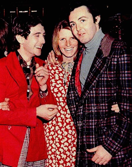 paul mccartney archive tweet media