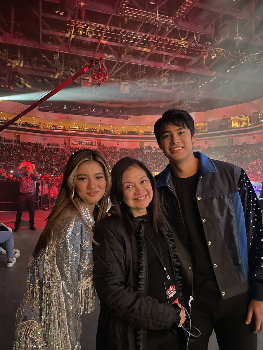 AngeliPV's tweet photo. What a month and a half it has been. To all of the #DonBelle fans who asked if I could have a photo with the couple I realized we were always together but no photo with my godson and his Belle! Kiana &amp; her baby cousin had fun too!!! @donnypangilinan @bellemariano02 @KianaVee https://t.co/gdpI7PeQxf
