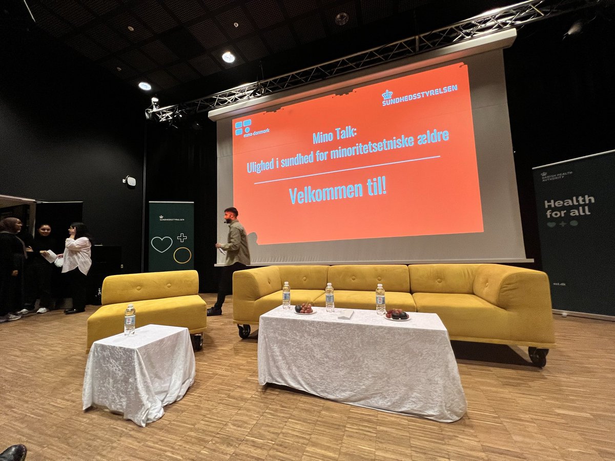 mortensode's tweet photo. Så er vi klar til Minotalks i Odense med et kæmpe publikum - imponerende #dksund #minoritet #ældre https://t.co/8ACD622uvL