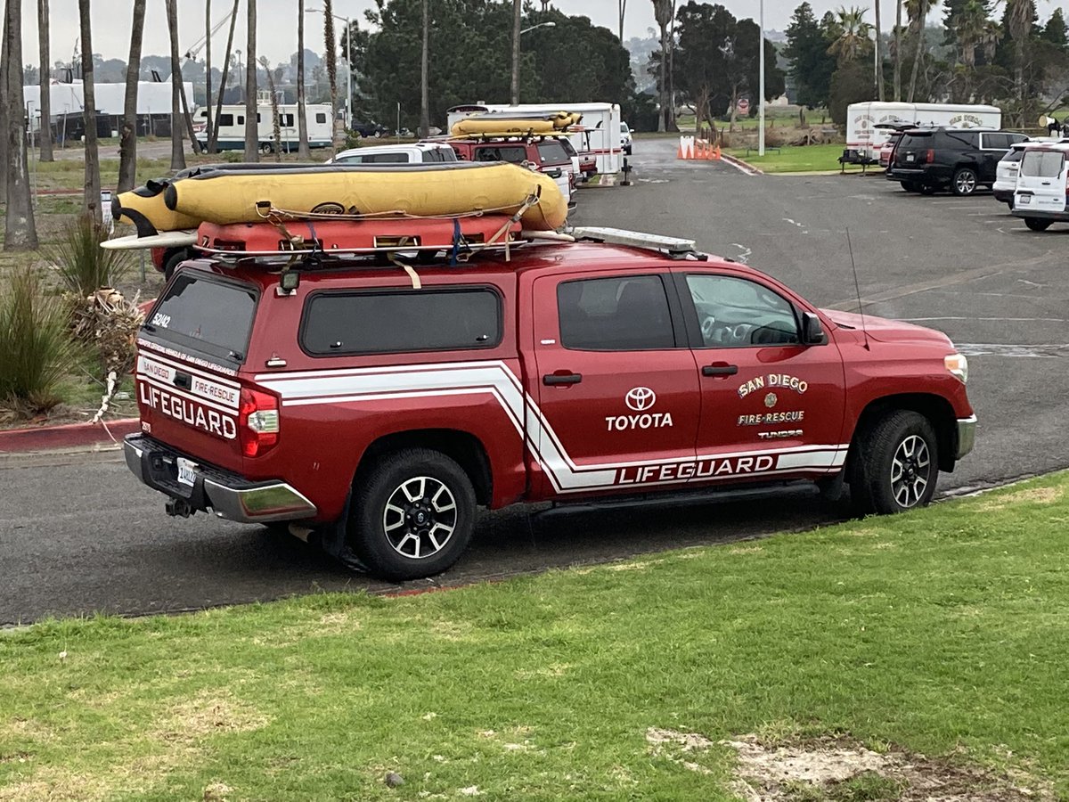 SDFD (@sdfd) on Twitter photo Your <a href="/SDLifeguards/">San Diego Lifeguards</a> have crews ready in case of flooding & river rescues. Plz use caution in the rain. Don't drive thru flooded intersections. #lifeguard #turnarounddontdrown Your <a href="/SDLifeguards/">San Diego Lifeguards</a> have crews ready in case of flooding & river rescues. Plz use caution in the rain. Don't drive thru flooded intersections. #lifeguard #turnarounddontdrown