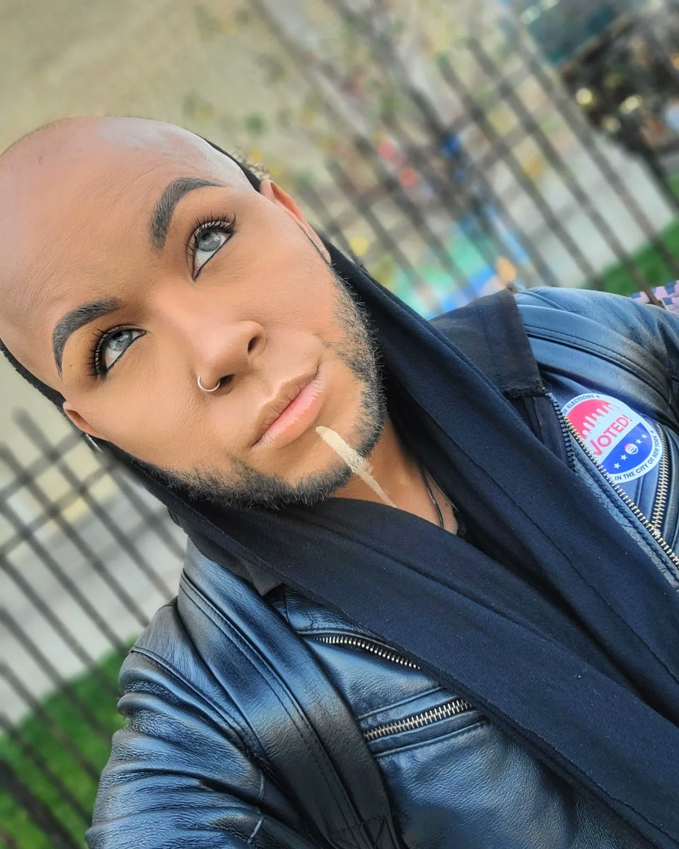 MakeupByStevenT's tweet photo. Period. https://t.co/ZtZFRmmNP6