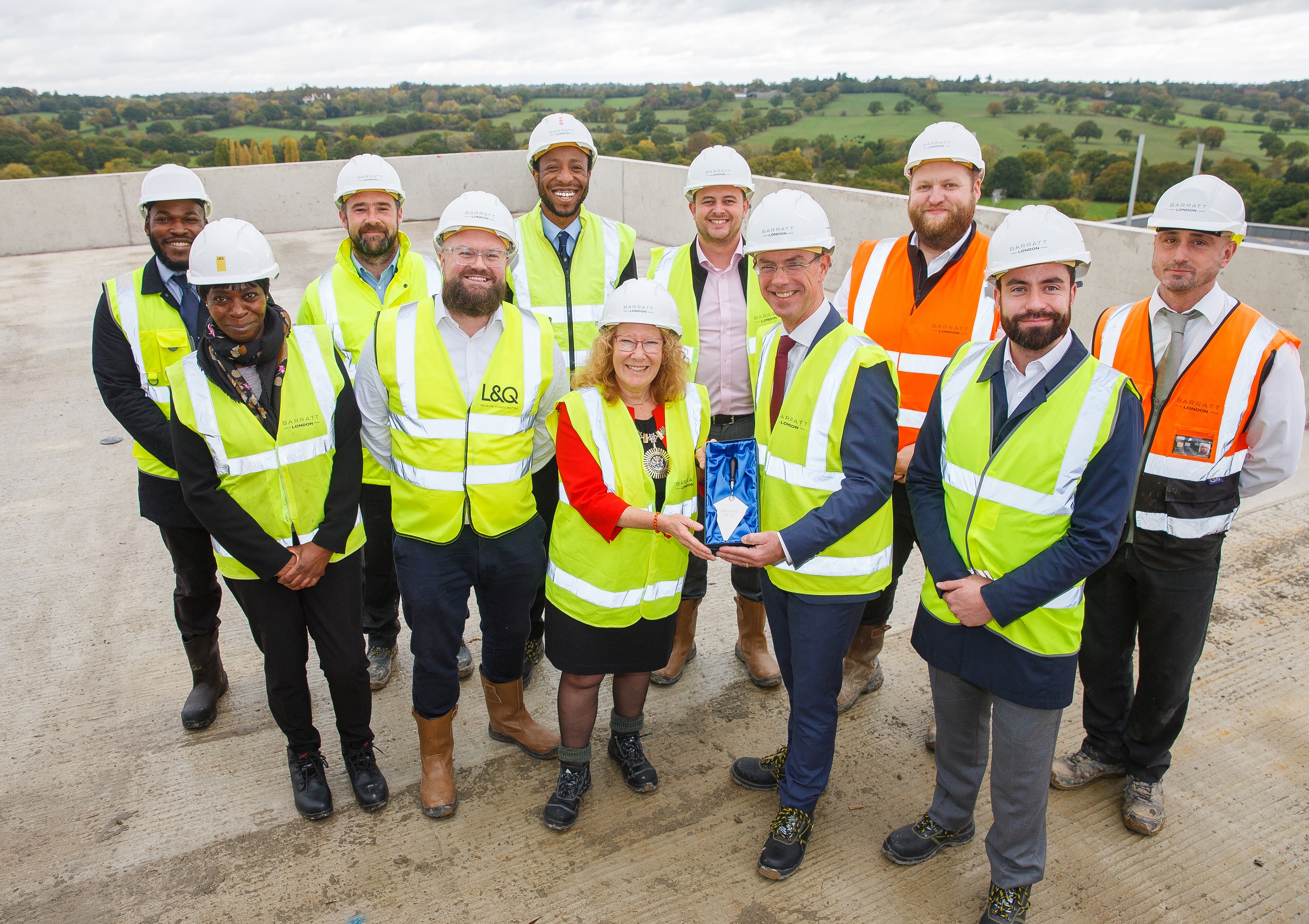 Building Relations on Twitter "📷 The Mayor of and