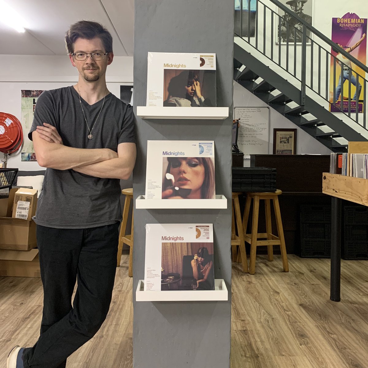 Moonstone, Bloodmoon or Mahogany. Just take all three. We know you want to. 

echosrecordbar.co.za/search?q=Taylo…

#taylorswift #midnights #MidnightsTaylorSwift #moonstone #bloodmoon #mahogany