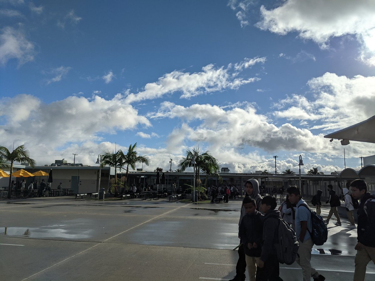 Stacy Hunter tweet media