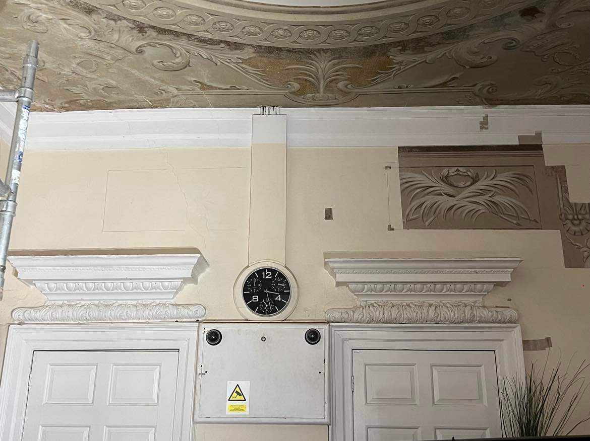 Stowe House (@stowehouse) on Twitter photo 👀 Conservators have revealed more of the wall paintings on the East Grand Staircase. The question is, can you, our eagle-eyed supporter, spot a conundrum? Something doesn't quite match up.
<a href="/ClarricoatesR/">rhiannonclarricoates</a> <a href="/LinConservation/">Lincoln Conservation</a> #conservation #restoration #historydetective 👀 Conservators have revealed more of the wall paintings on the East Grand Staircase. The question is, can you, our eagle-eyed supporter, spot a conundrum? Something doesn't quite match up.
<a href="/ClarricoatesR/">rhiannonclarricoates</a> <a href="/LinConservation/">Lincoln Conservation</a> #conservation #restoration #historydetective