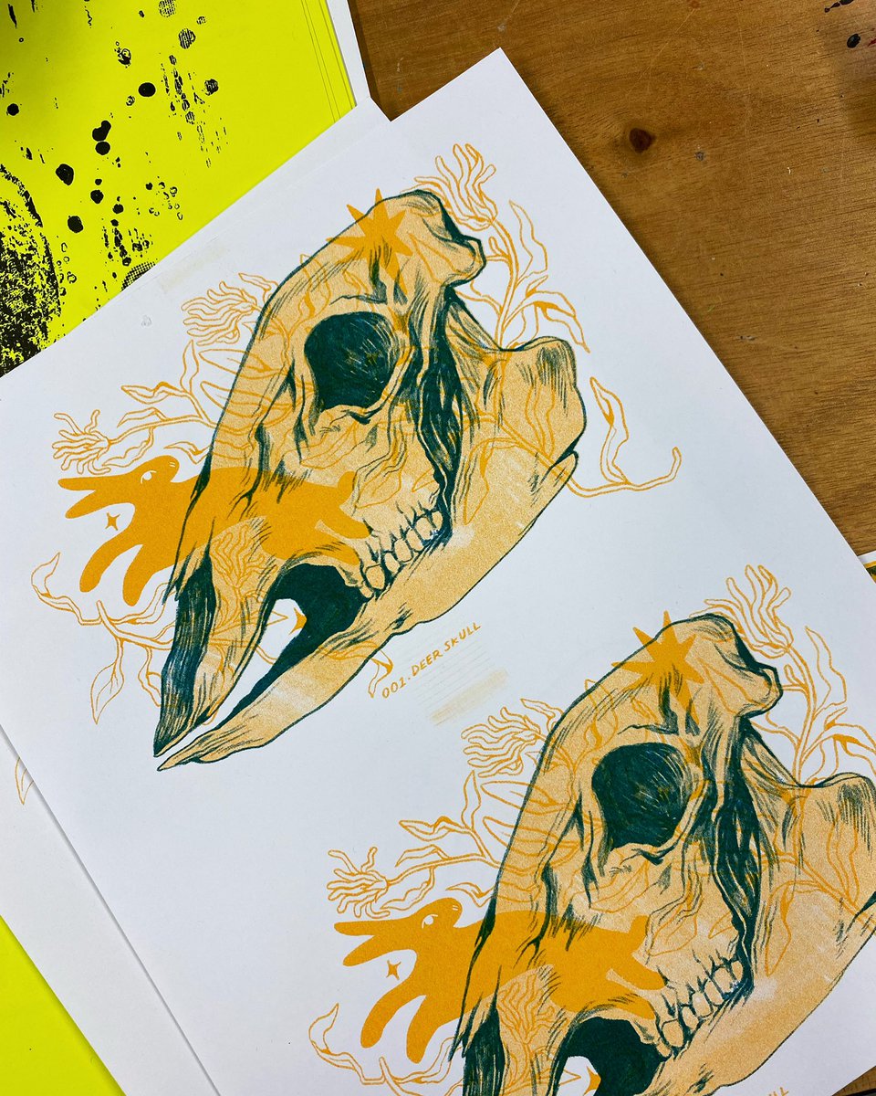 「Skull is riso- printed! I'm in a constan」|Ash 🌟 のイラスト