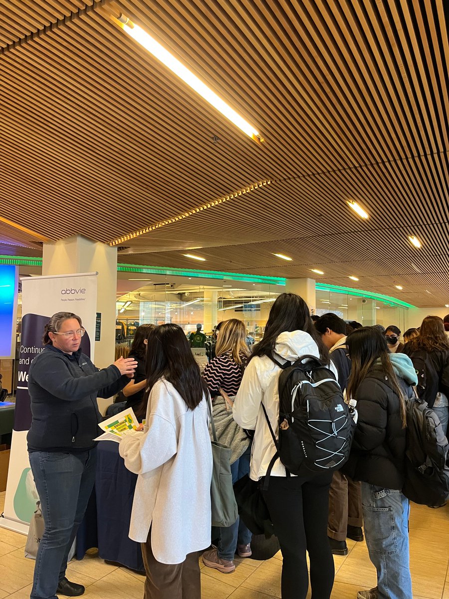 USF Career Services Center tweet media