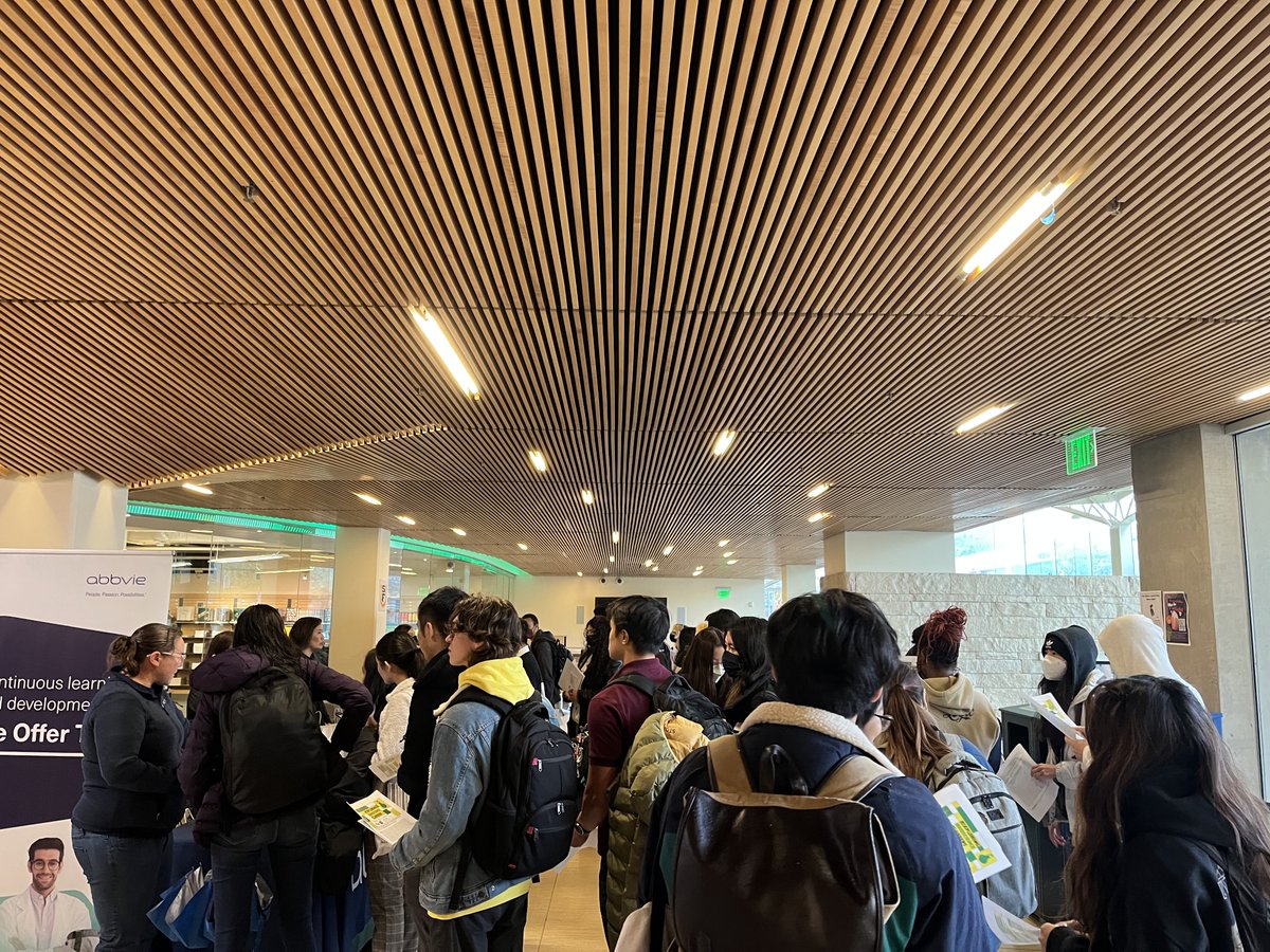 USF Career Services Center tweet media