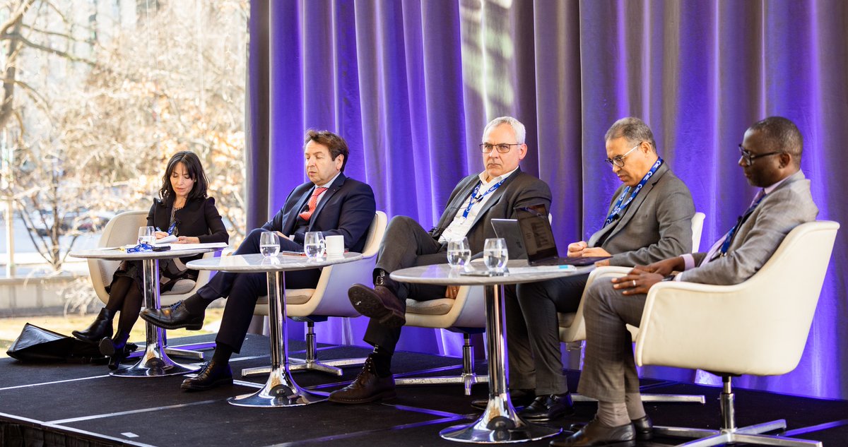 OfficielRefram's tweet photo. Dans le cadre du Forum international des régulateurs de l'International institute of communications (#IIC), le #CRTC organisait le 2 novembre à Ottawa un atelier conjoint entre le #REFRAM et le #FRATEL, réseau francophone de la régulation des télécoms. (1/2) https://t.co/SCCQY7723R