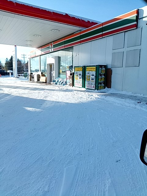 stout549's tweet photo. Stout549 found # in a Green vault at this location! Join me playing #coinhuntworld, It's awesome! https://t.co/uNTIaNz5GQ #cryptocurrency #319784 https://t.co/Sk1XgoLwY8