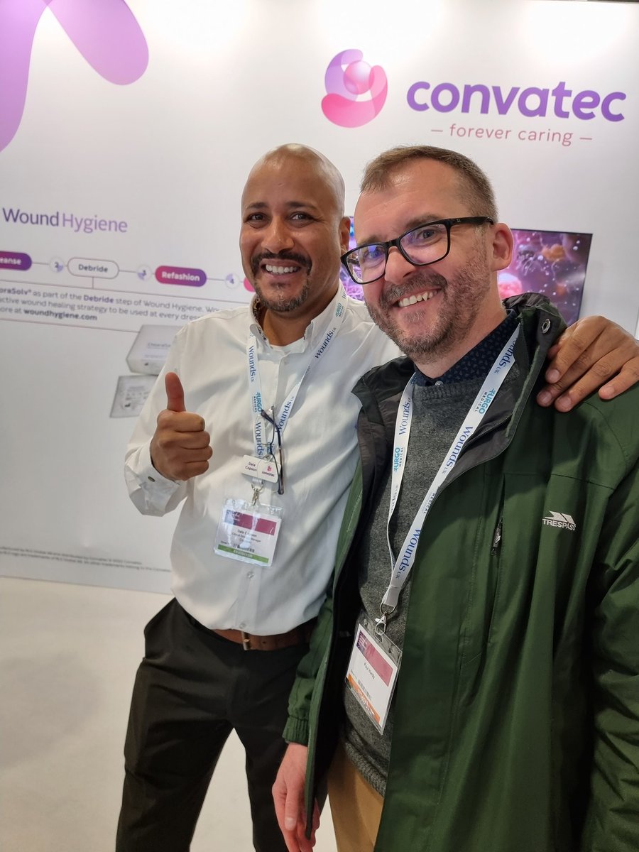UHDB_TVTeam's tweet photo. Great to catch up with @DaleCopson @ConvaTecWoundUK @Wounds_UK #WUK22 https://t.co/rahafoeteW