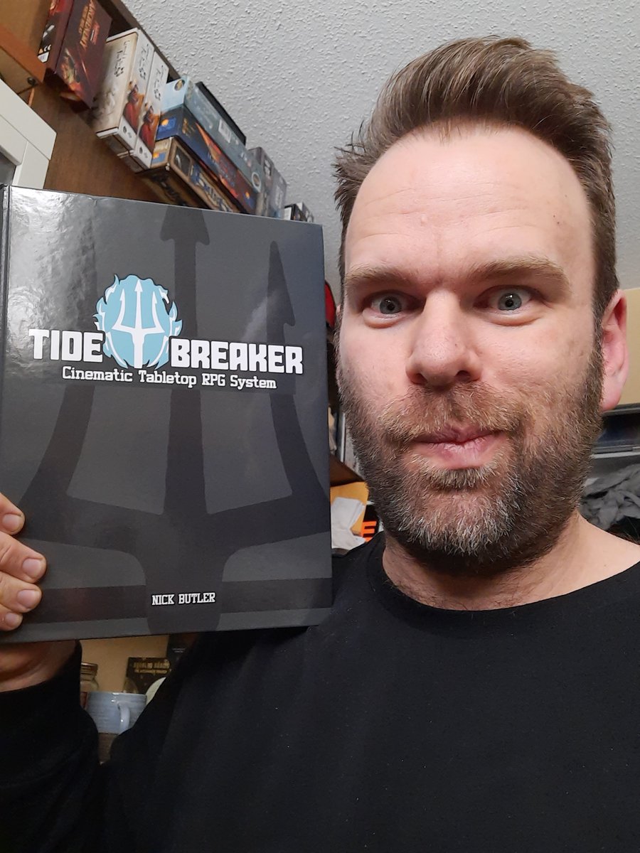 Mugulord's tweet photo. Ahhhhhhh! @FallOnMyBlade it's here! Nick! I showed it off to my room mate. So excited to dig into it :D https://t.co/BWKuW0IMjY