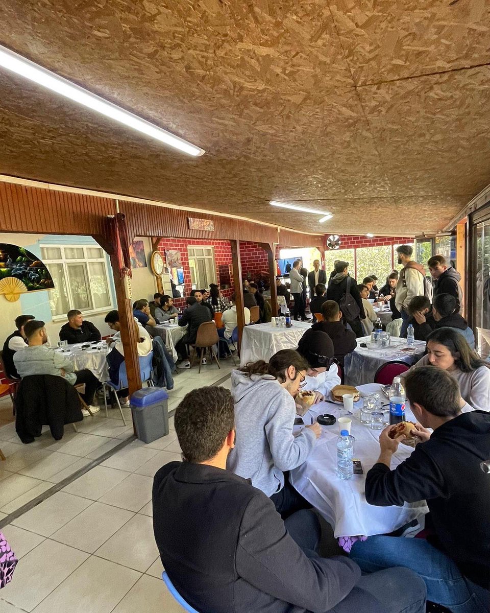 kocaeligencdeva's tweet photo. Bugün Kullar MYO Öğrencileri için #DEVA Günüydü.

Organizasyona öncülük eden Başiskele ilçe yönetimimize teşekkür ederiz.

#koü #kocaeliüniversitesi #kocaeli #kullarmyo https://t.co/UKs7GtkJWC