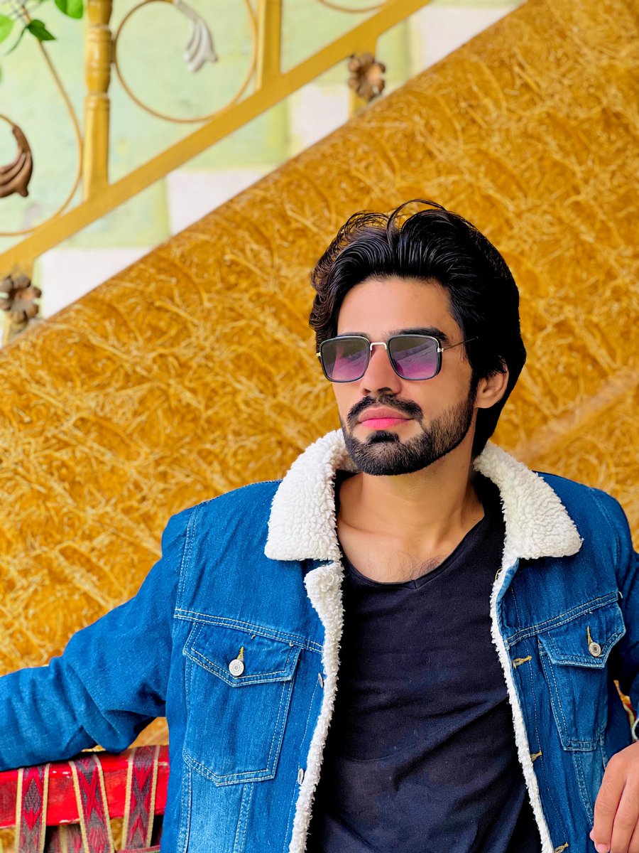 raees_salman8's tweet photo. #newpic https://t.co/4dA31BeABe