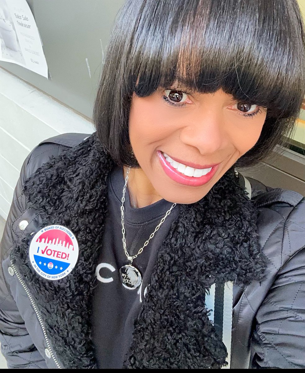 dancelife44gma1's tweet photo. I Just VOTED and it feels HELLA good. Take your VOICE to polls today in POWER โ๐ฝand ROCKKK the #VOTE ... Letโs Do This! ๐ณ๐ช๐ฝ โPassion And Purposeโ
#UnityOverDivision
#EqualityForAll
#RockTheVote
#BelieveInBetter #WhenWeVoteThingsChange https://t.co/8gbYHtHsan