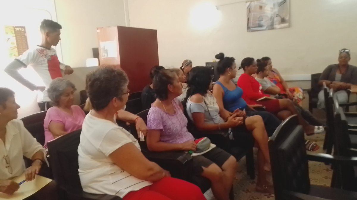 Actividad INOTU Cienfuegos, Día mundial del Urbanismo, encuentro-taller: experiencias vividas entre jóvenes y no tan jóvenes, Destacando el trabajo urbanista, con propuesta "Ordenamiento urbano Parque de locomotoras del C.Pop. Reina #DíaMundialDelUrbanismo