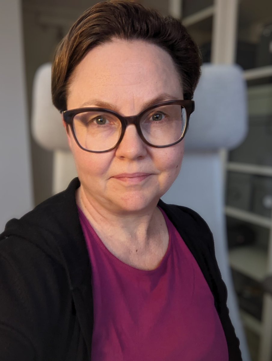 vipu_ry's tweet photo. Puutarhaliiton hopeinen ansiomerkki on myönnetty hortonomi, yrittäjä Salla Laukialle.
Onnittelumme. https://t.co/3d4YfSDQs5