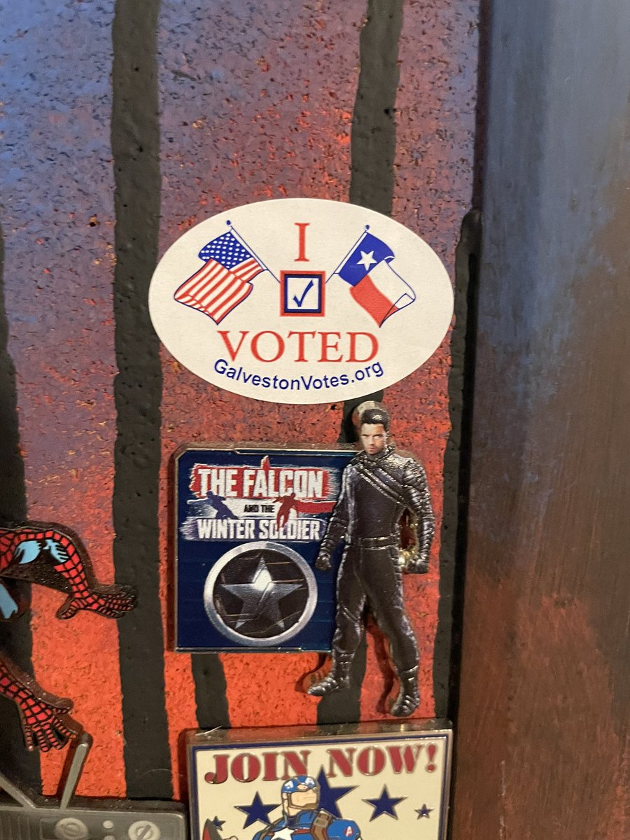 KarlzHdrick's tweet photo. Go vote yall #Vote https://t.co/4DRtvEkILP