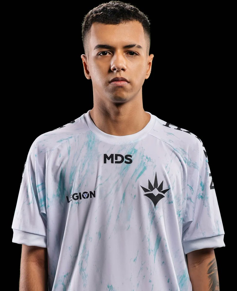 thunderlol_'s tweet photo. Ainda sob contrato com a Liberty até 21 de novembro de 2022, mas fui liberado para ouvir propostas antes desse prazo, tenho interesse em CBLoL/Academy.

Rts são bem vindos ⚡️ https://t.co/BGvDlMw2uh