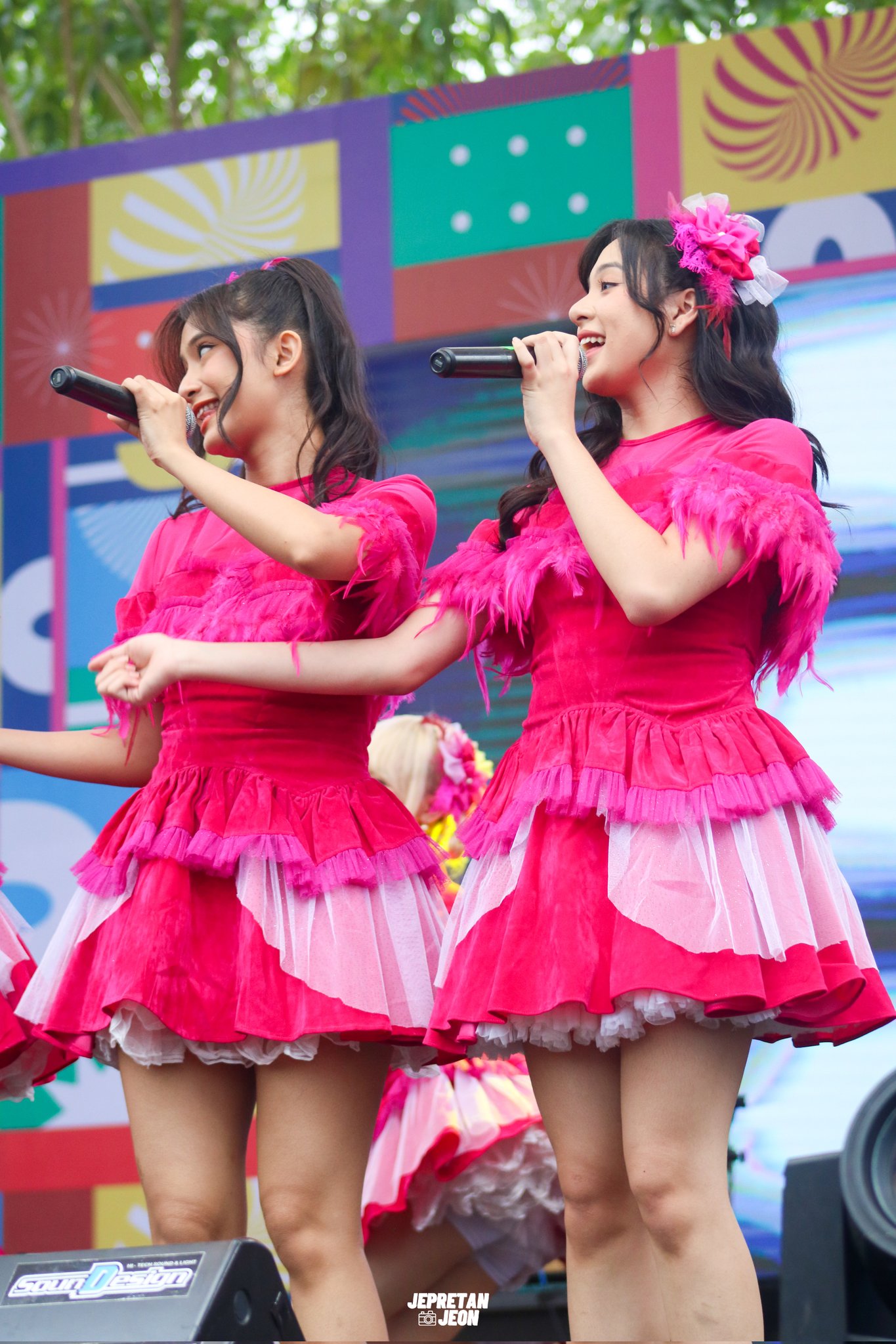 Jeon •전• on Twitter: "ZEENAN 👸👑 @A_ZeeJKT48 @Jinan_JKT48 . Only Today