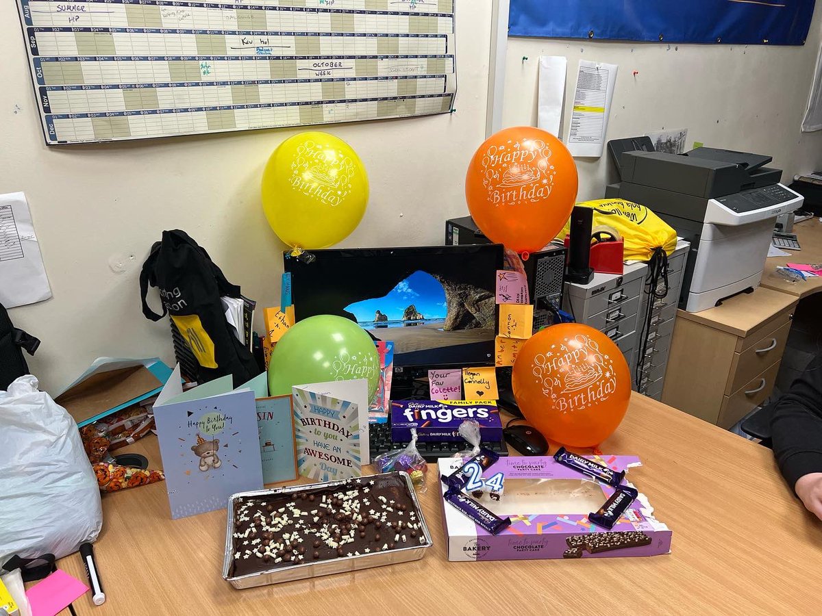 What A Team, Thank you to all the <a href="/GYIP1994/">G.Y.I.P</a> YOUNG TEAM for the Birthday surprise 🥳🥳💙😎🎉🎉 <a href="/kelsi45886395/">kelsi</a> <a href="/JohnAitken90/">John Aitken 🍀</a>

#Thisisyouthwork
#Investinyouthwork
#youthworkchangeslives