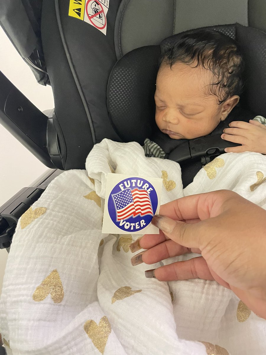 NotoriousNeash's tweet photo. We did the thing 🗳️ #VotingForMyAmerica https://t.co/6TGDJffkI8
