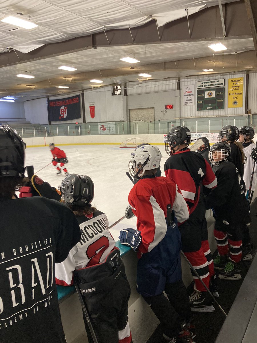 Laced up the skates for our <a href="/EPErinPS/">Erin Public School</a> hockey practice tonight!! <a href="/ugdsb/">Upper Grand DSB</a>