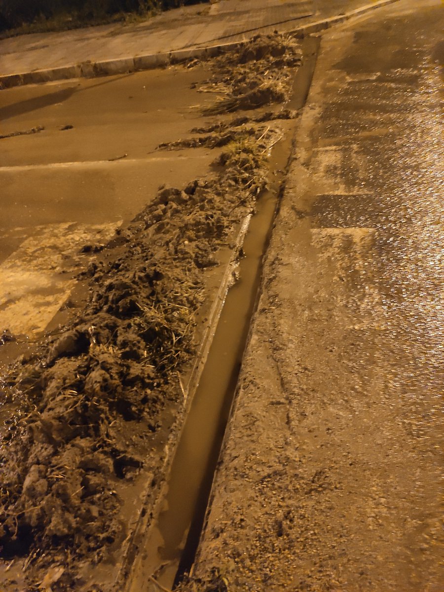 sector7_coruna's tweet photo. ⚠️ Buenas noches...
#coruña #someso #espaciocoruña #ordenanzamunicipalparaque https://t.co/QfPeBsRjlB