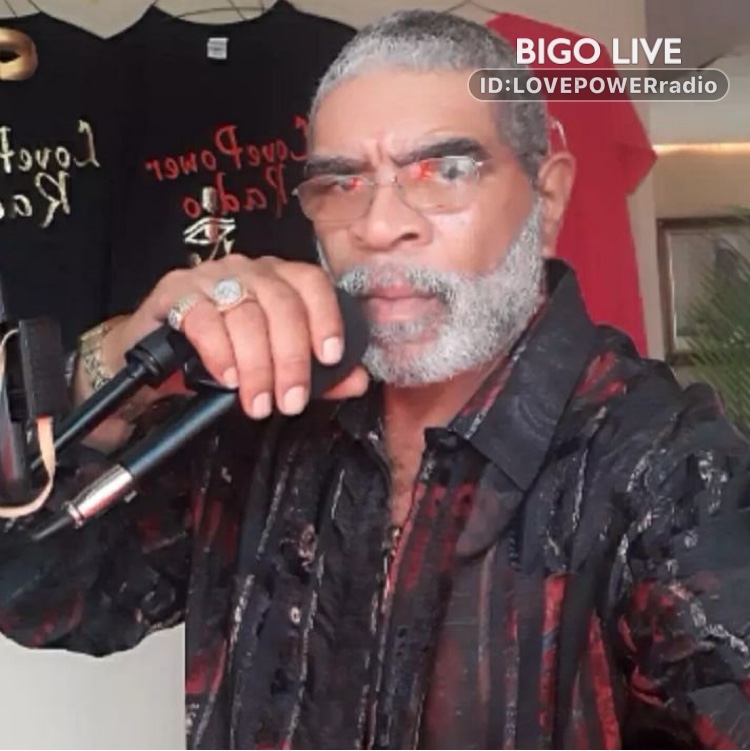 TDQuick's tweet image. Come to chat in 🖖🏿👁🌀LOVPWR📻's LIVE room and earn bonus! New users fill in my invitation code 141301926 and find more surprises!
slink.bigovideo.tv/9MxSch