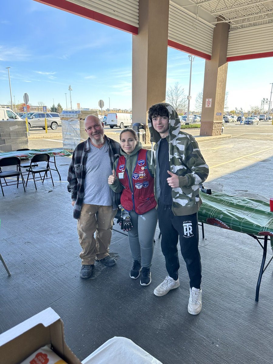 Desiree (@desiree_1942) on Twitter photo PROVEMBER💙💛 BREAKFAST FOR CHAMPS 💙💛💪🏻 MVP💙💛 THE PROS LOVED IT!! Shout out to my Pro team for all your help, much appreciated thank you!! <a href="/SamCharles07/">Sam Charles</a> <a href="/GreggFreyer/">Gregg Freyer</a> <a href="/TweetUsR30/">TweetUsR30</a> @Sara_AHRBP <a href="/erick_marrero11/">Erick Marrero</a> PROVEMBER💙💛 BREAKFAST FOR CHAMPS 💙💛💪🏻 MVP💙💛 THE PROS LOVED IT!! Shout out to my Pro team for all your help, much appreciated thank you!! <a href="/SamCharles07/">Sam Charles</a> <a href="/GreggFreyer/">Gregg Freyer</a> <a href="/TweetUsR30/">TweetUsR30</a> @Sara_AHRBP <a href="/erick_marrero11/">Erick Marrero</a>