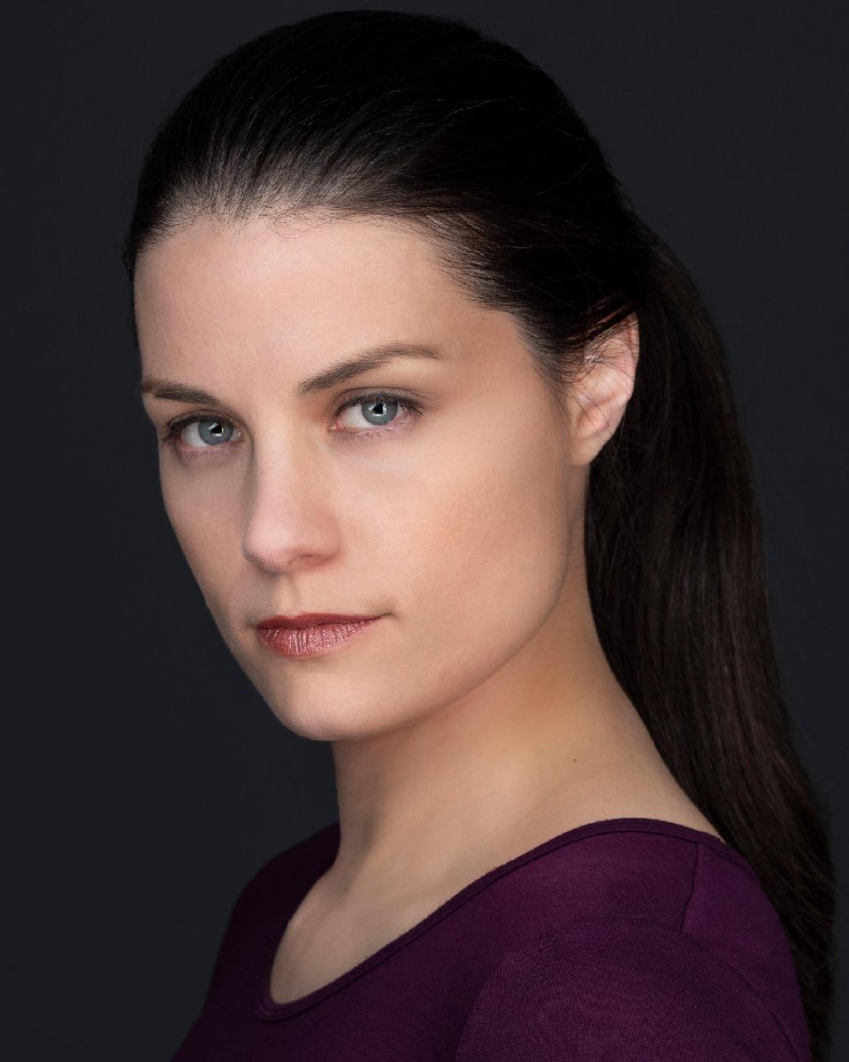 primestockab's tweet photo. Ash Mercia is an actor, improviser, director, &amp; award winning playwright. She is also a freelance writer who specializes in songwriting, sketch comedy, &amp; reviews/editorials for the video game industry. She holds a BEd in English/Art and a Theatre Performance and Creation diploma. https://t.co/GJZTX3CwT3