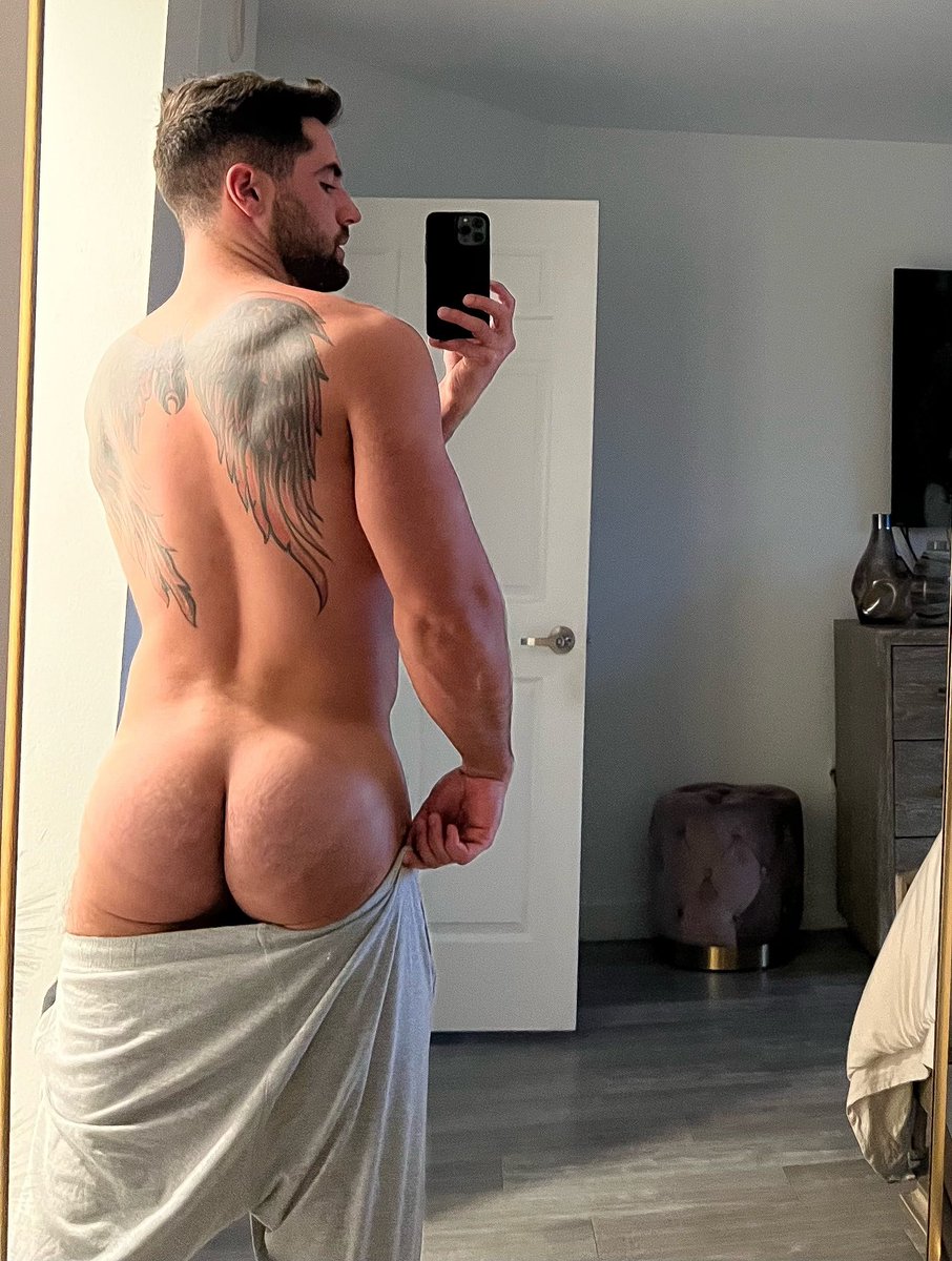 Hi Twitter RT if you like my buns 😁
onlyfans.com/roy3te