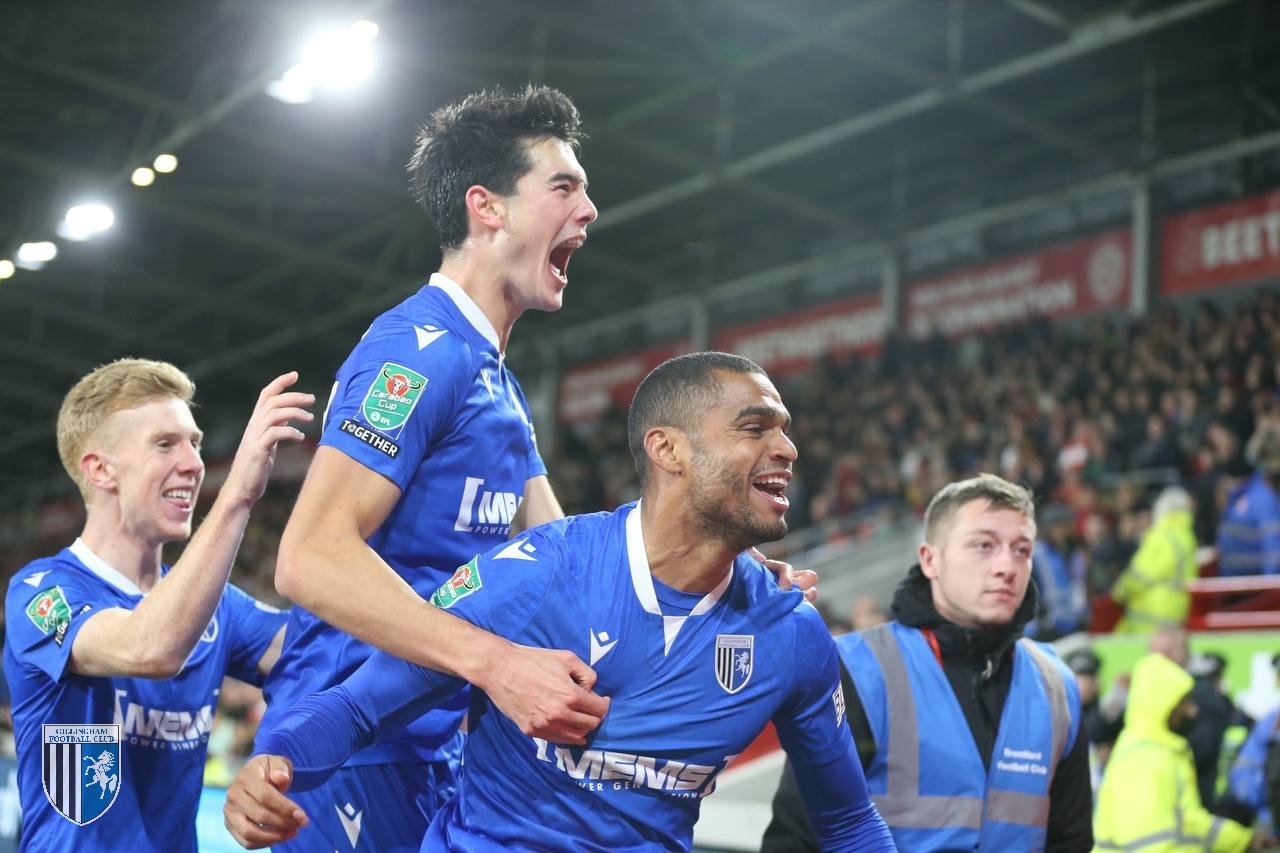 Gillingham FC on Twitter: "That's why we love this game. Moments like this. 💙🤩 https://t.co/bBuRdV80qB" / Twitter