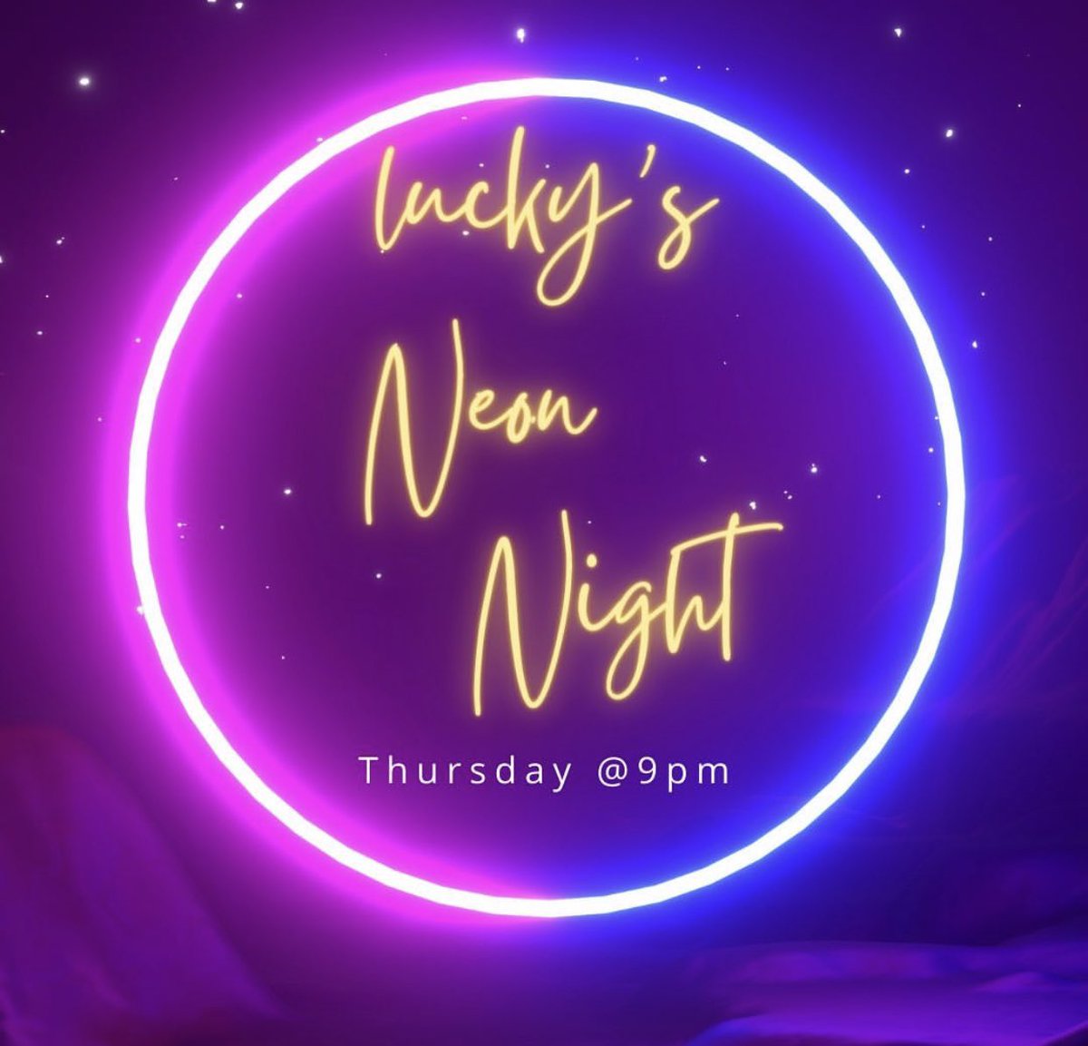 Come on out this Thursday for some fun lights, music, and good drinks🍹🪩