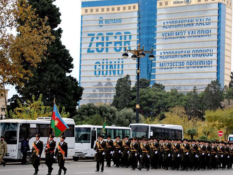 AnzulaP's tweet photo. #Zəfərqorumaqlayaşadılır 
#Zəfərfədakarlıqlaqazanılır
#Zəfərinamdanbaşlayır #Victoryday #Shusha #Armenians
#KarabakhisAzerbaijan
 #ZəfərGünü  #Trustinvictory #Russian
#MüzəffərAliBaşKomandan
#RəşadətliAzərbaycanOrdusu
#victoriousAzerbaijan https://t.co/UtpqVQDEwF