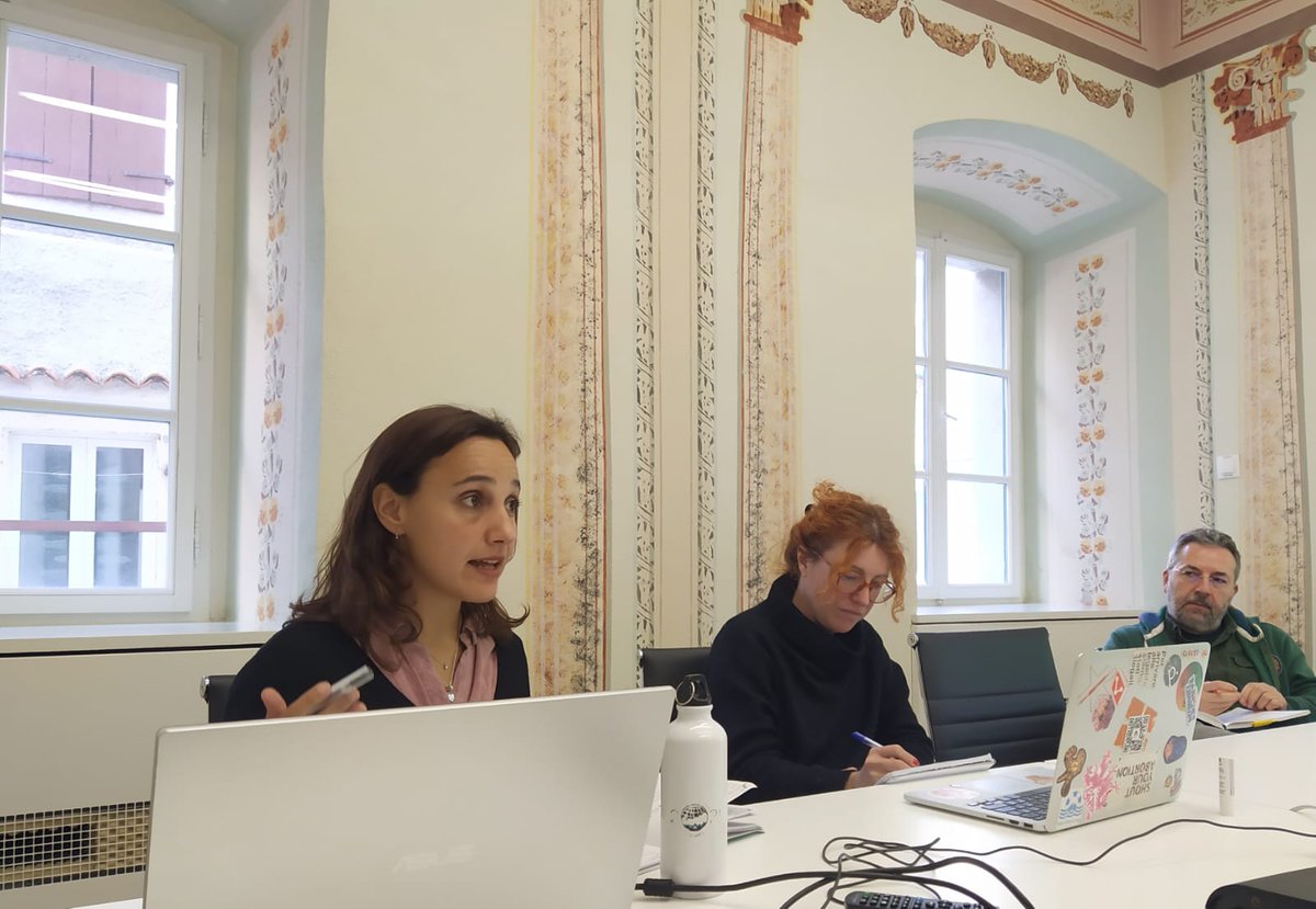 cas_see_uniri's tweet photo. DAY 1 - #CASSEE @UniRijeka Fellows' Project Surgery Week
Emilia Marra opened the session with her study on cryptocurrencies, while Nicola Camilleriโs presentation was centered on shooting associations in Imperial Germany.
Fellowships are enabled by @erstefoundation @RockBrosFund. https://t.co/e0dzkPIg69