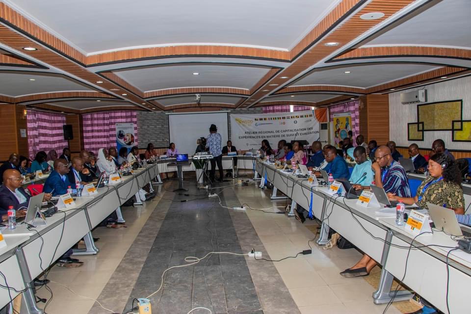 mama_faycal's tweet photo. Débuté le 07/11/2022 au Bénin, l’atelier régional du projet SWEDD permettra aux participants issus de 13 pays, de capitaliser, d’harmoniser les systèmes et d’identifier des indicateurs complémentaires pour un meilleur impact #StrongerTogether @DjaoudathAlidou @sweddbj @jnoumonvii https://t.co/9GumaKCNGu