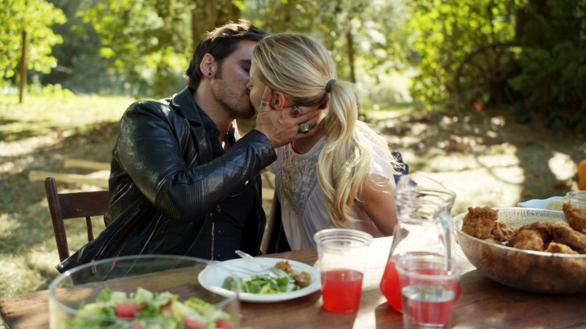 Julie Henry-Poutrel tweet media