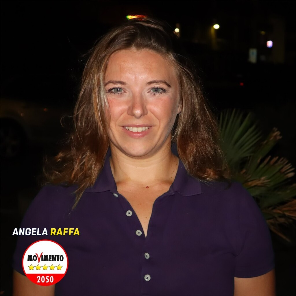RaffaAngela's tweet photo. Io non mi meraviglio per nulla che Calenda e Renzi facciano ciò che fanno. Però non capisco perché pezzi che continuano a definirsi di centrosinistra ancora gli vanno dietro. E non parlo solo di parte del Pd, ci sono pure Beppe Sala, e anche pezzi dei ve… https://t.co/6BsxC3vavQ https://t.co/3LJ0LBwRnV
