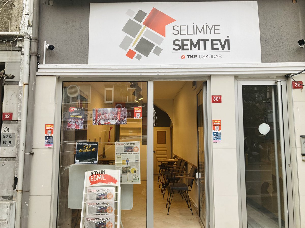 tkpuskudar's tweet photo. TKP Üsküdar’ın dayanışma adresleri:

🚩 Selimiye Semt Evi
➡️ https://t.co/NnzKDbqyB2
➡️ https://t.co/bK9vQcMIIy

🚩 İcadiye Semt Evi
➡️ https://t.co/Sx1xVkbwSJ
➡️ https://t.co/eluQIRNocQ https://t.co/Ow80geLr4s